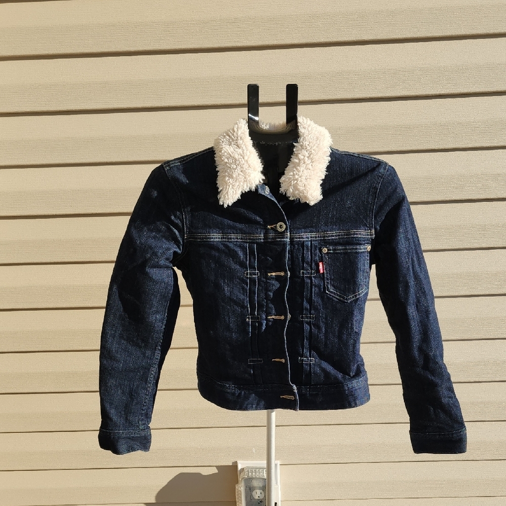 Vintage Levi's Womens Juniors Blue Denim Jacket with Sherpa Lining Size XS - Picture 2 of 14